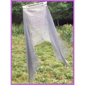 Cejon Sheer Gray Scarf
